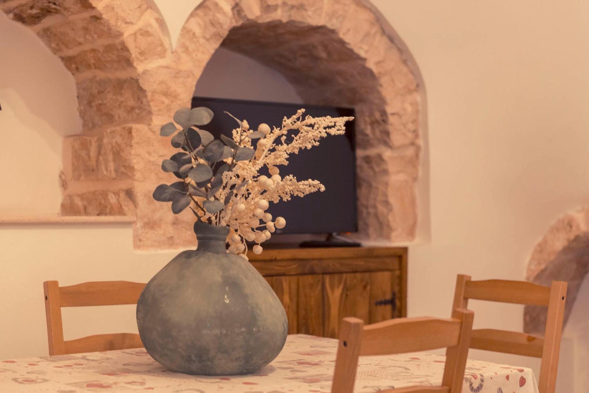 Trulli Antichi Mestieri - Widespread Trulli In The Historic Center Panzió Alberobello Kültér fotó