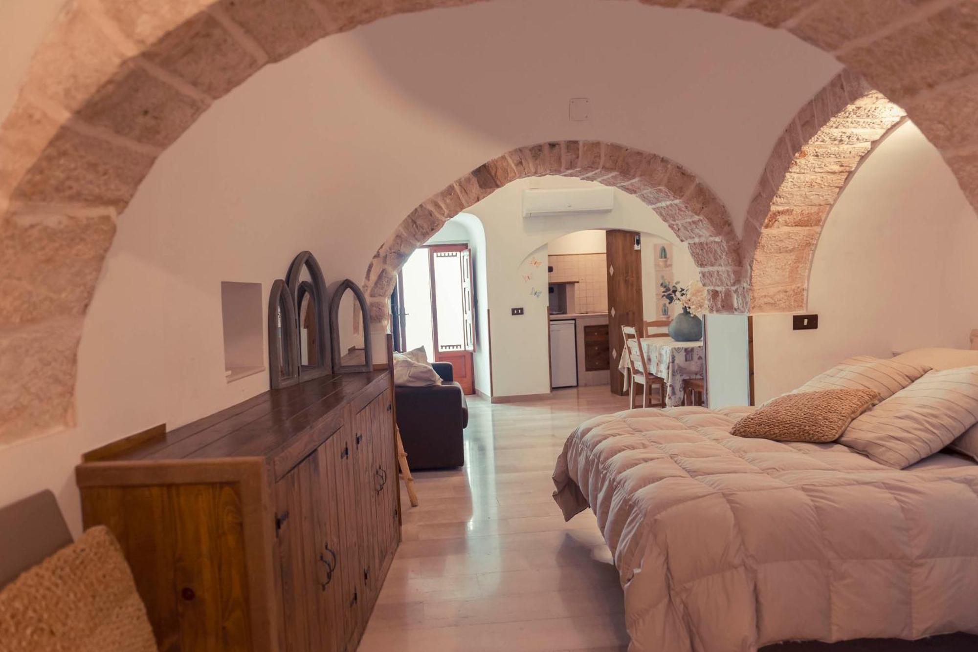 Trulli Antichi Mestieri - Widespread Trulli In The Historic Center Panzió Alberobello Kültér fotó