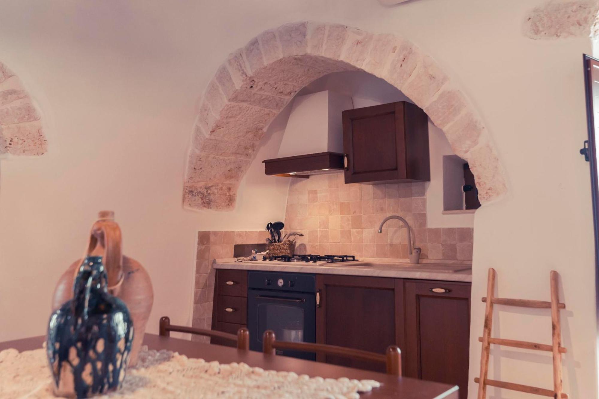 Trulli Antichi Mestieri - Widespread Trulli In The Historic Center Panzió Alberobello Kültér fotó